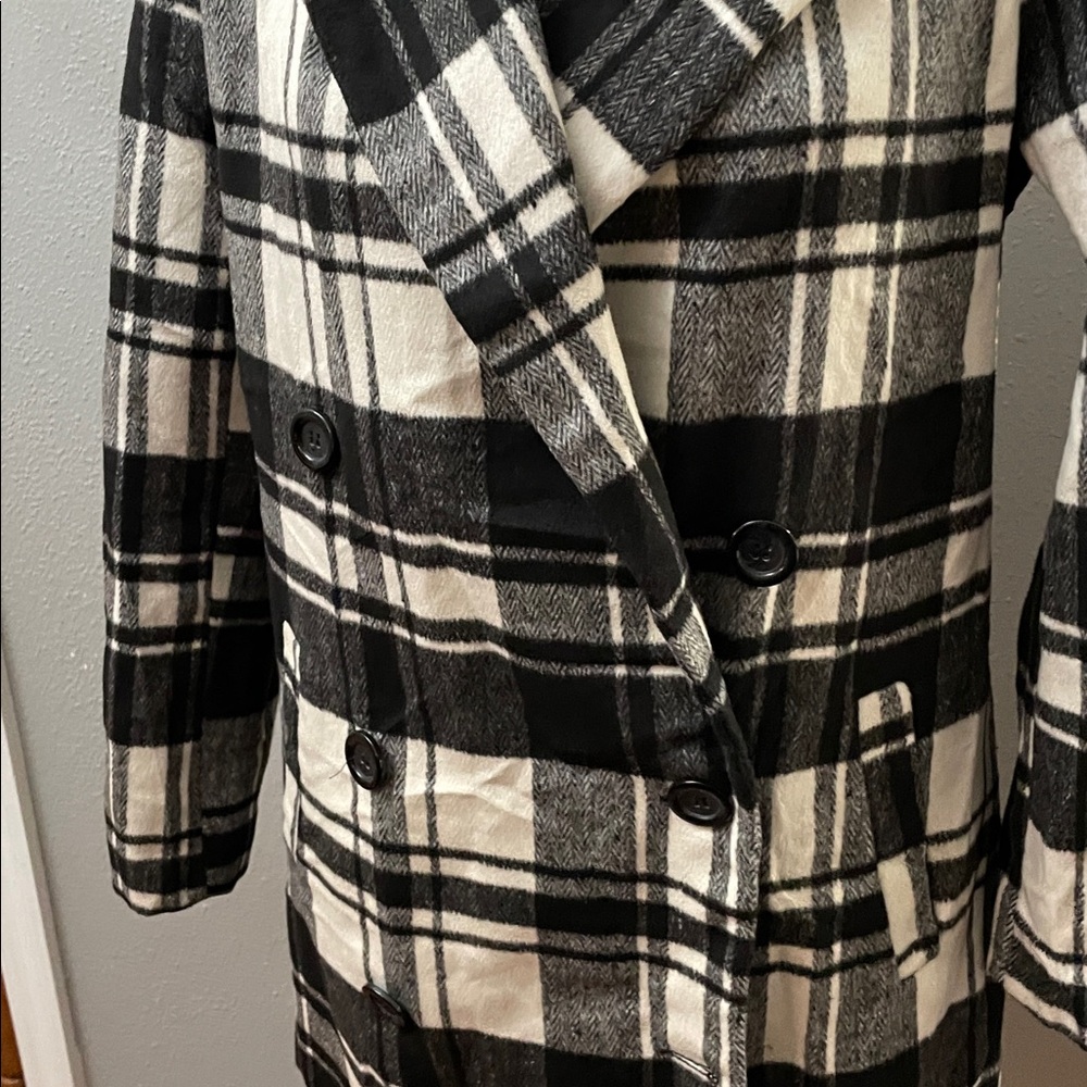 Ambiance Women's Black & White Plaid Pea Coat Jacket  Oversized Size Small Euc - Picture 2 of 13